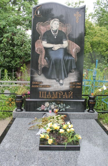 Художественная гравировка рисунков на памятниках
