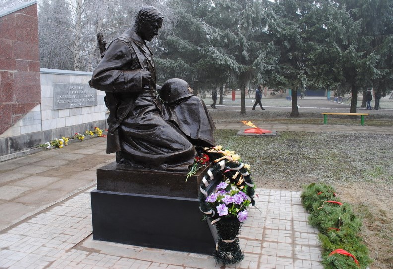 Памятники для военных - особенности этого вида надгробий